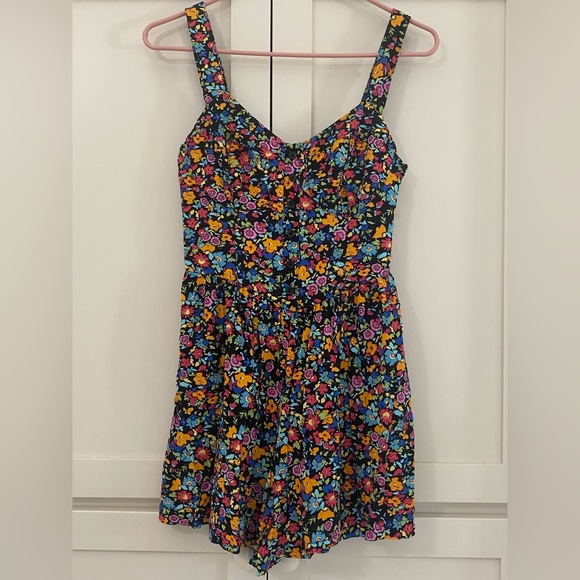 Wild Fable romper. EUC - Picture 1 of 8